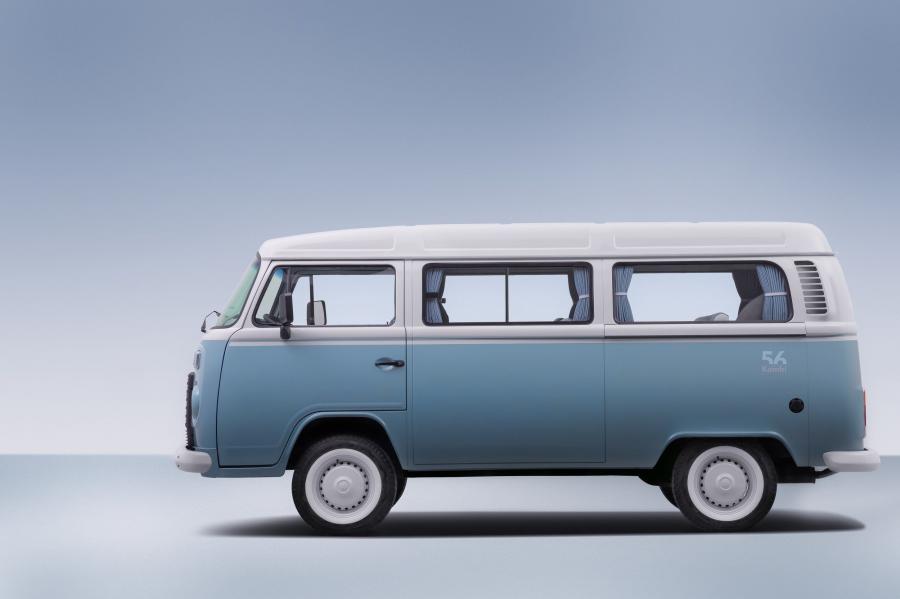  Volkswagen Kombi Last Edition 2013 года  (фото 12 из 43)